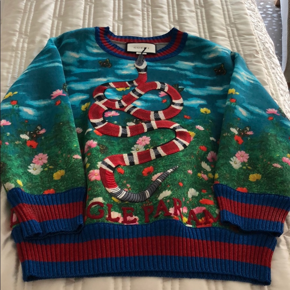 Authentic Gucci sweatshirt